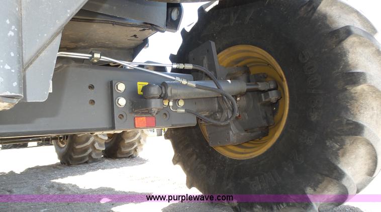 image for item K8262 2012 Claas Lexion 740 combine