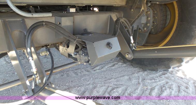 image for item K8262 2012 Claas Lexion 740 combine