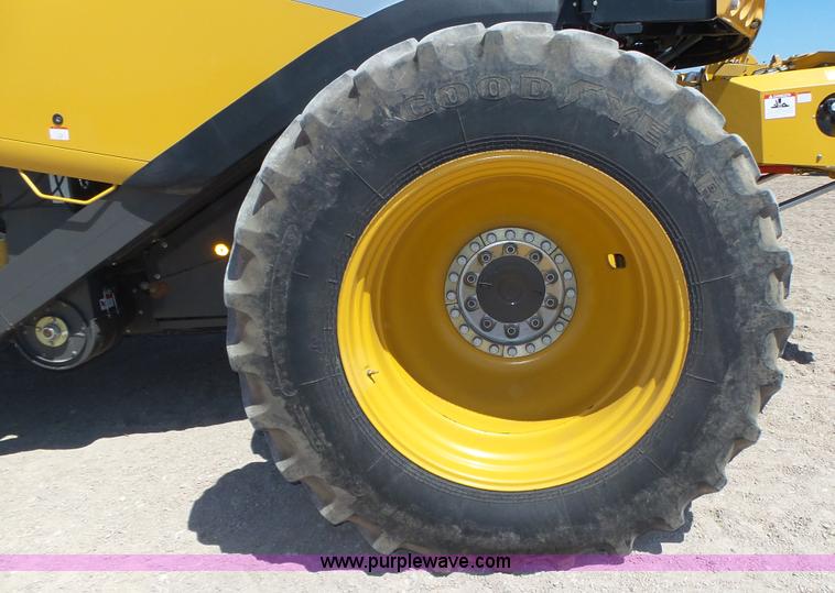 image for item K8262 2012 Claas Lexion 740 combine