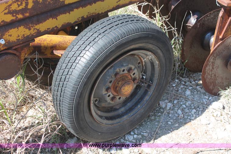 image for item K8877 Schafer 750-9-36 off-set disk