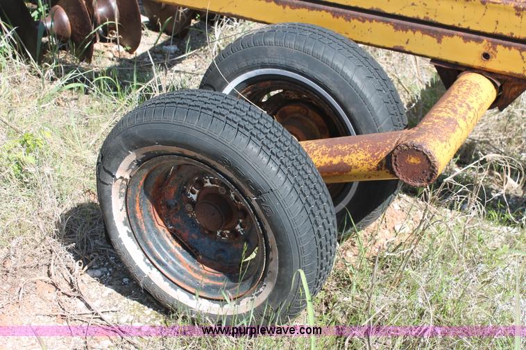 image for item K8877 Schafer 750-9-36 off-set disk