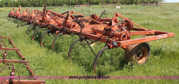 image for item K8878 Sunflower 3160-42 Fallow-King sweep plow