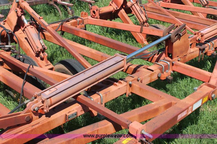 image for item K8878 Sunflower 3160-42 Fallow-King sweep plow