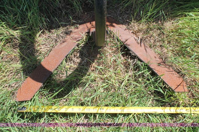 image for item K8878 Sunflower 3160-42 Fallow-King sweep plow