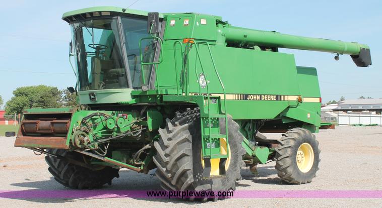image for item K8879 1997 John Deere 9600 RWA combine