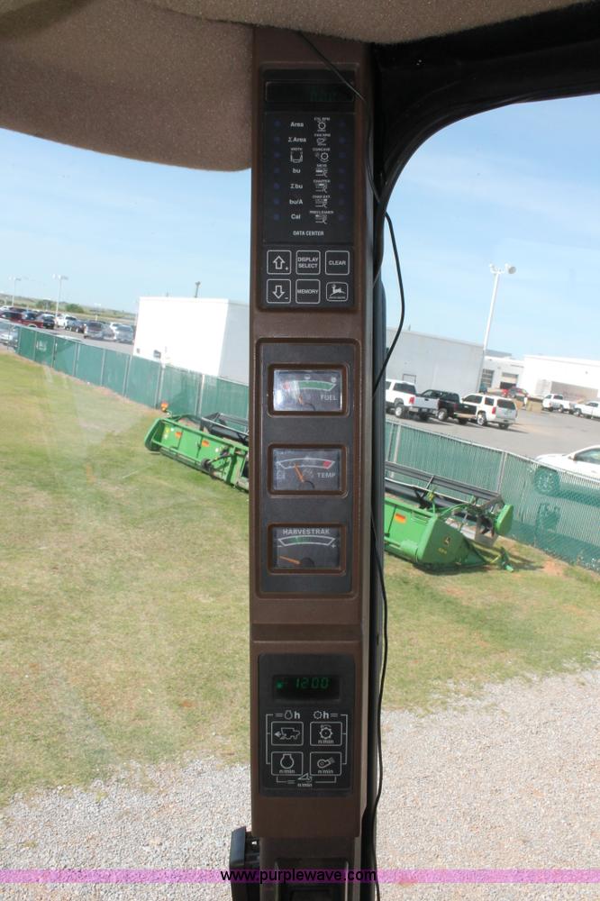 image for item K8879 1997 John Deere 9600 RWA combine