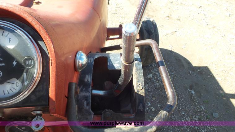 image for item L2117 1970 Farmall 1456 tractor