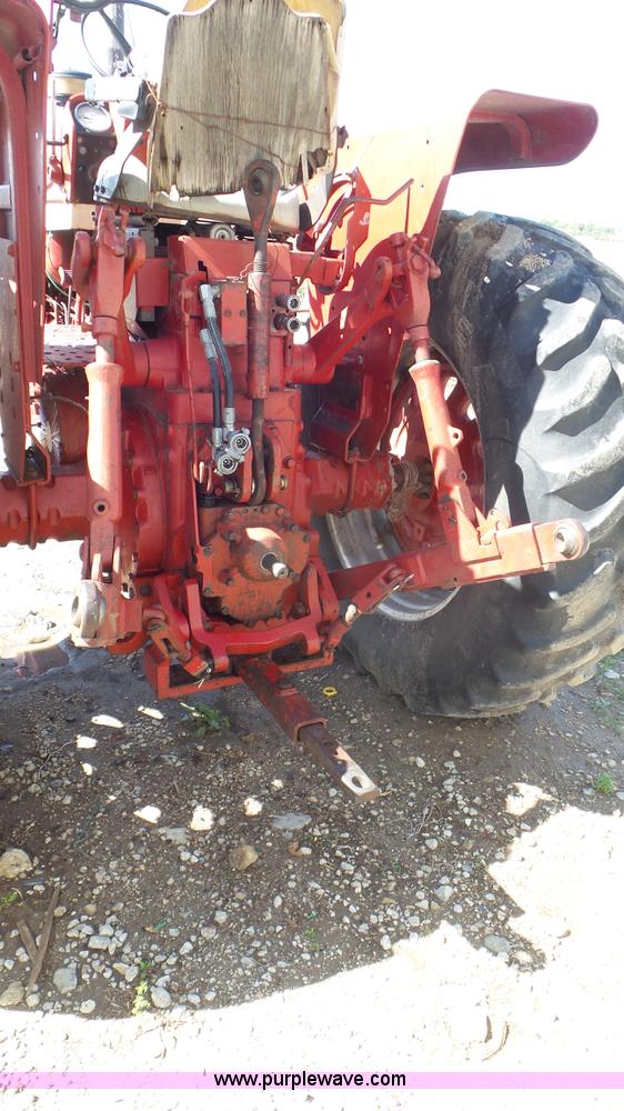image for item L2117 1970 Farmall 1456 tractor