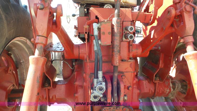 image for item L2117 1970 Farmall 1456 tractor