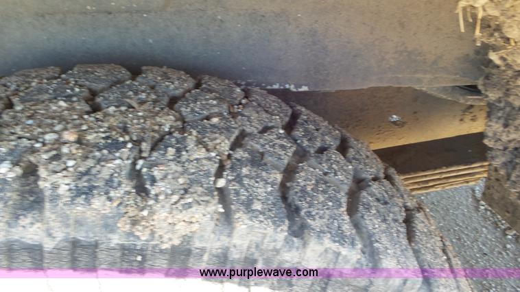 image for item L2118 1993 Ford Club Wagon van