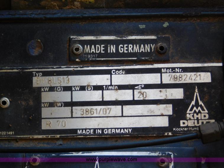 image for item L5831 1991 Gleaner R70 combine