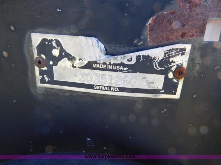 image for item L5831 1991 Gleaner R70 combine