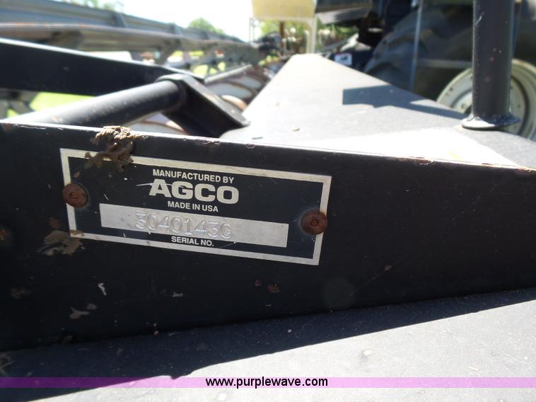 image for item L5832 1991 Gleaner R70 RWA combine