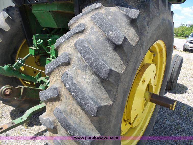 image for item L7021 1980 John Deere 4240 tractor