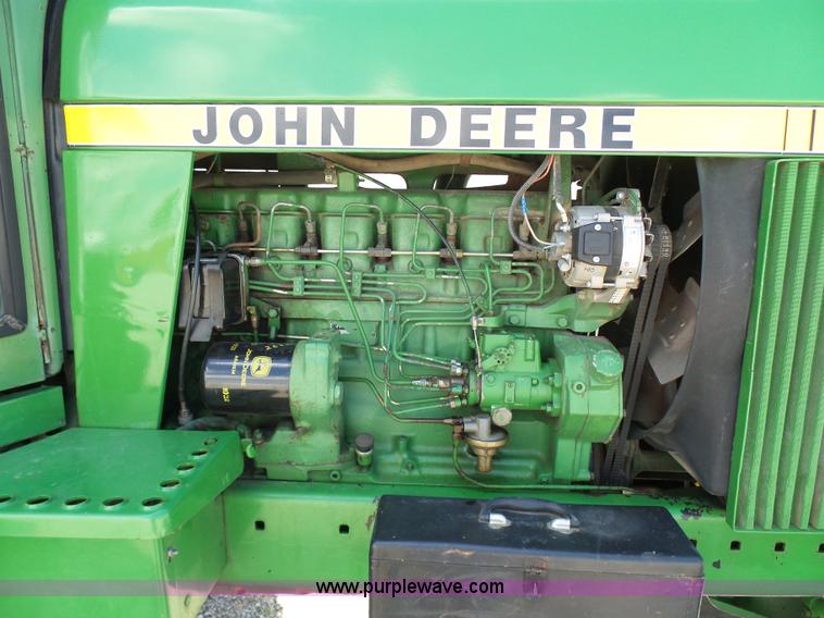 image for item L7021 1980 John Deere 4240 tractor