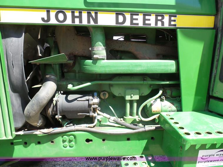 image for item L7021 1980 John Deere 4240 tractor