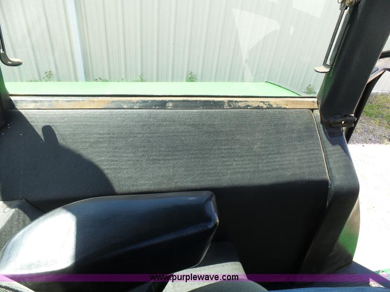 image for item L7021 1980 John Deere 4240 tractor