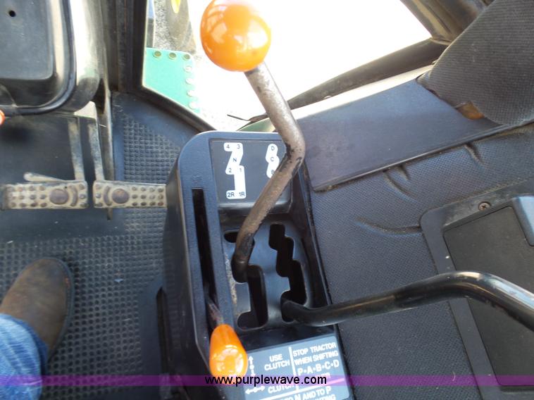 image for item L7021 1980 John Deere 4240 tractor