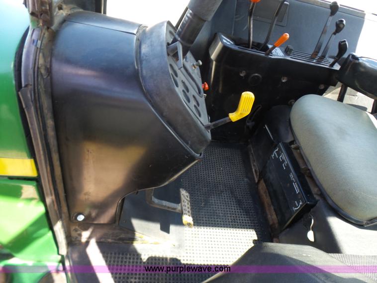 image for item L7021 1980 John Deere 4240 tractor