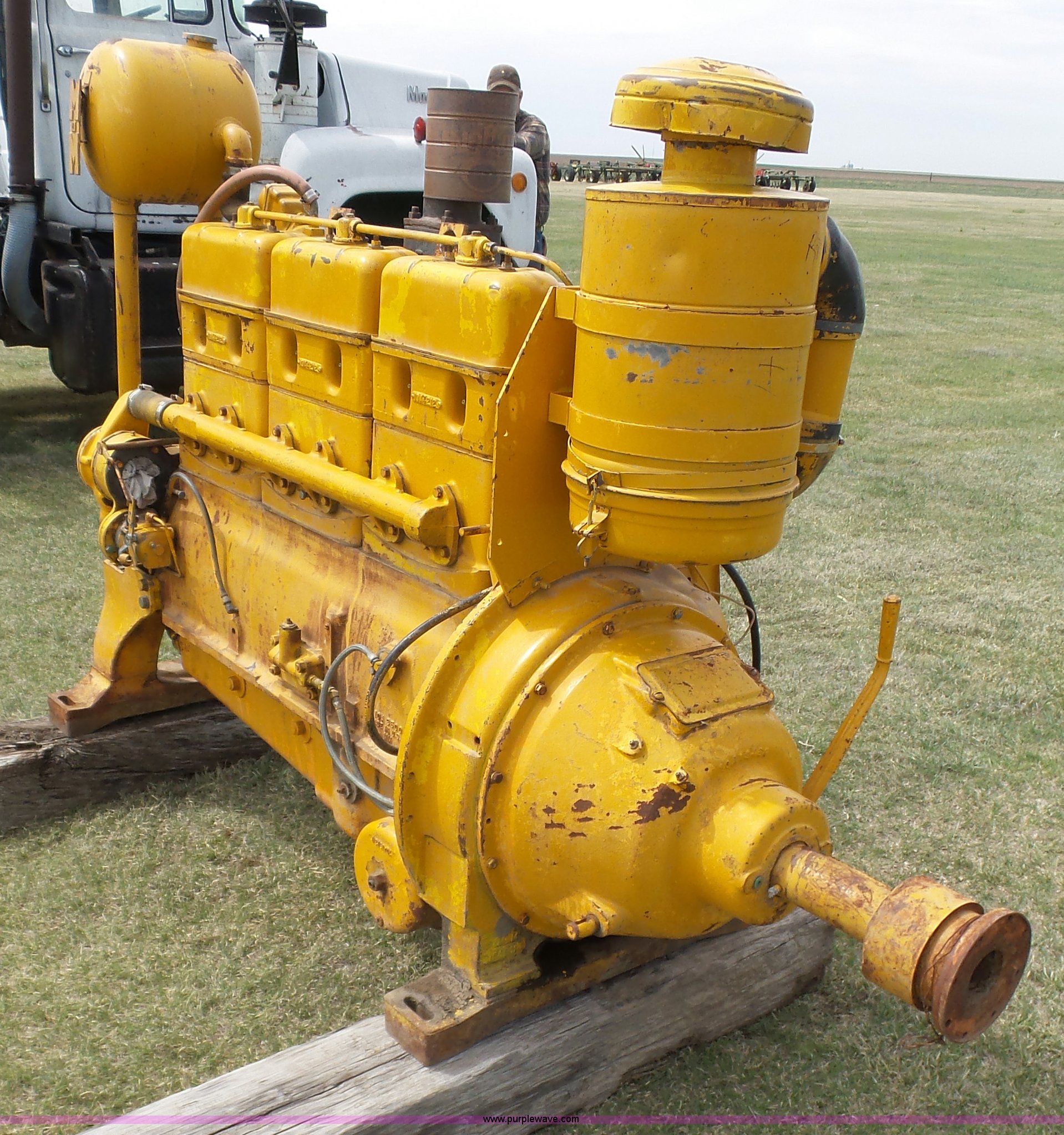 M&M six cylinder natural gas irrigation engine in Tribune, KS Item