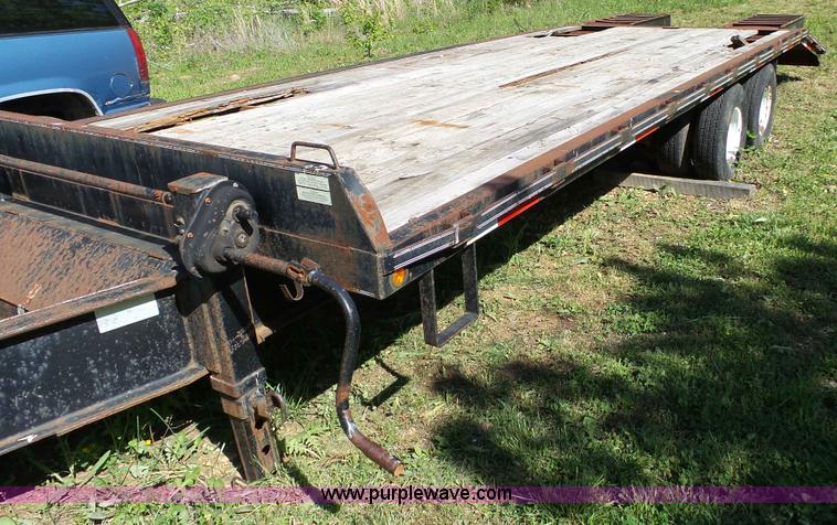 image for item BG9048 2003 Proteck equipment trailer