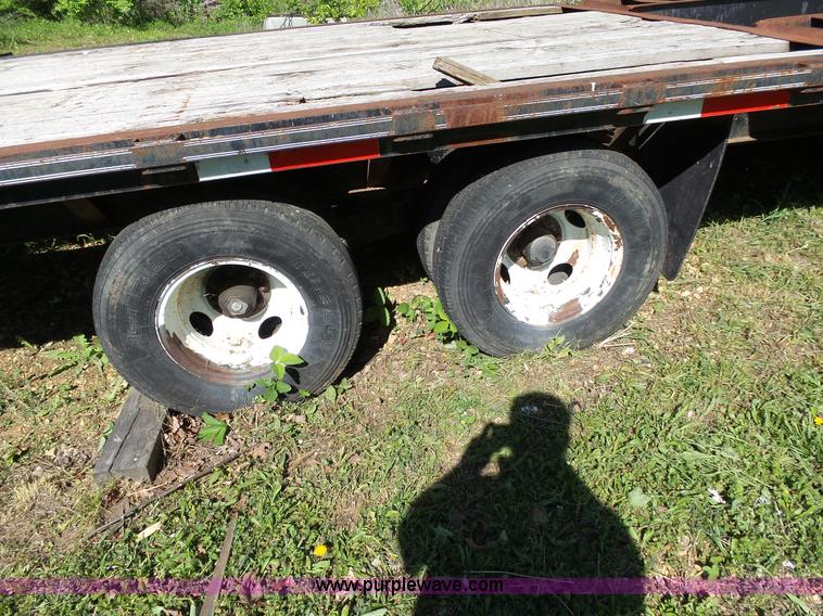 image for item BG9048 2003 Proteck equipment trailer