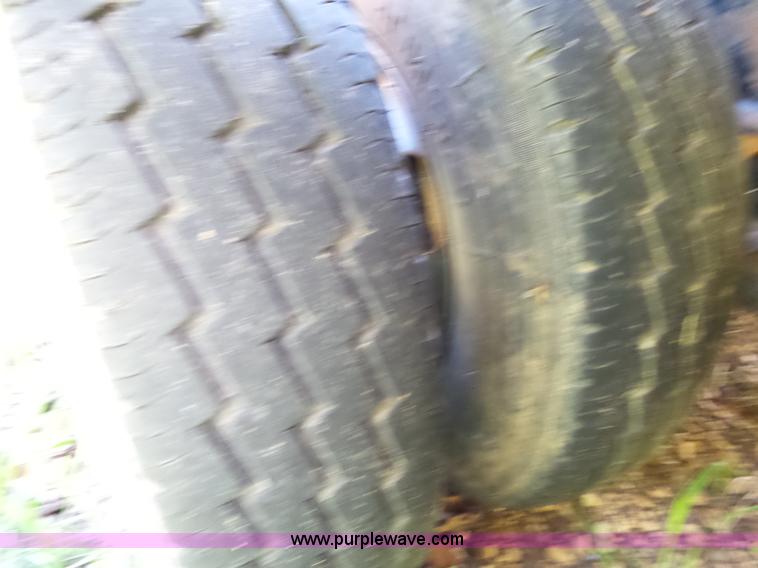 image for item BG9048 2003 Proteck equipment trailer