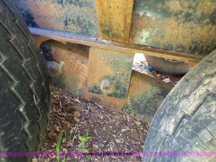 image for item BG9048 2003 Proteck equipment trailer