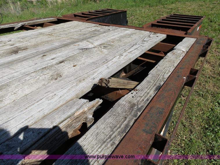 image for item BG9048 2003 Proteck equipment trailer