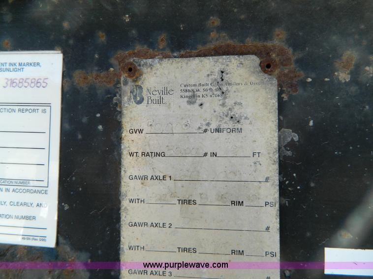 image for item BQ9864 2001 Neville pup trailer