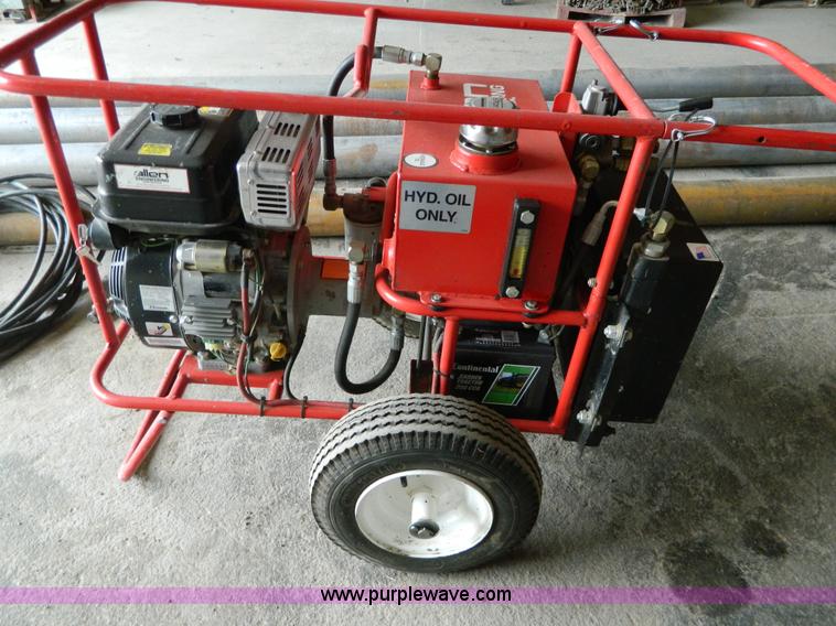 image for item D6166 Allen roller screed