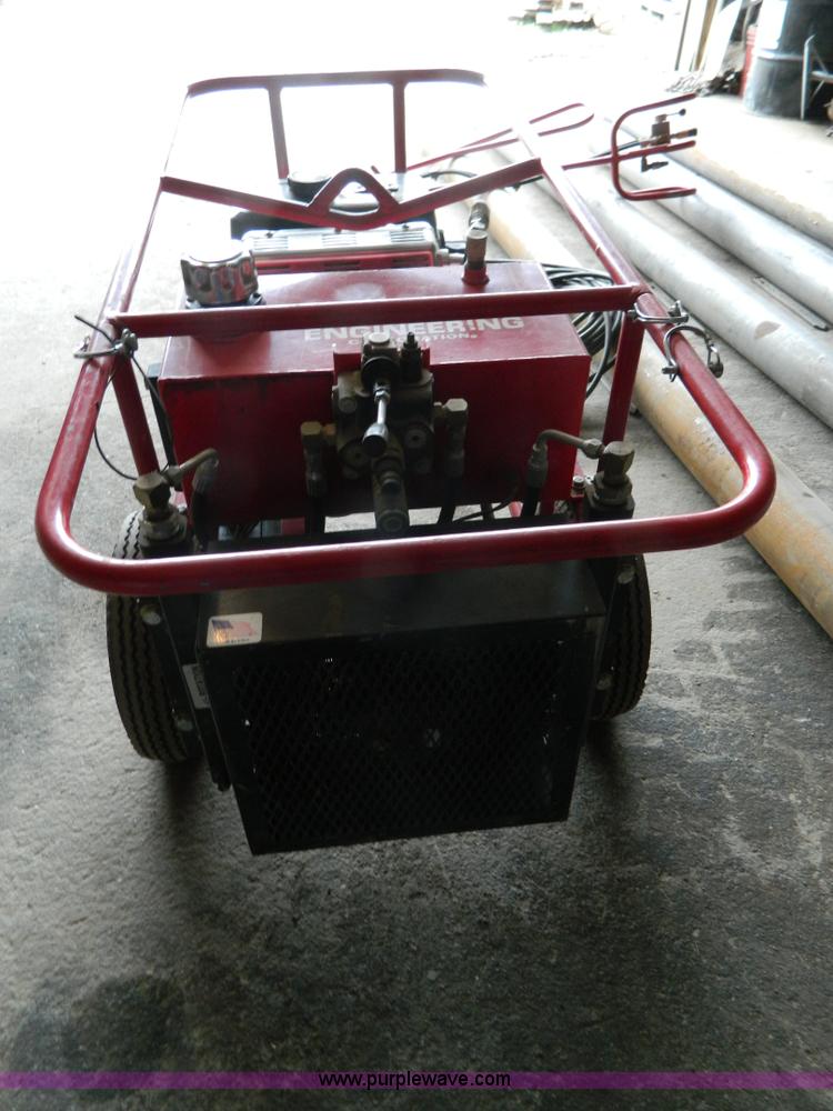 image for item D6166 Allen roller screed