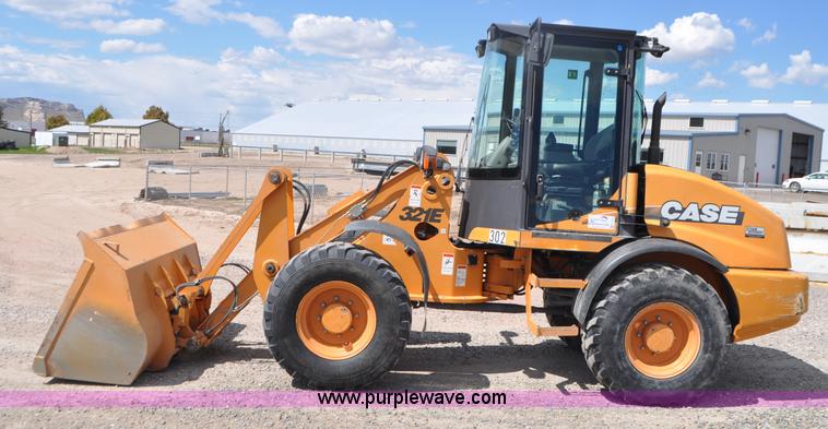 image for item G7347 Case 321E wheel loader
