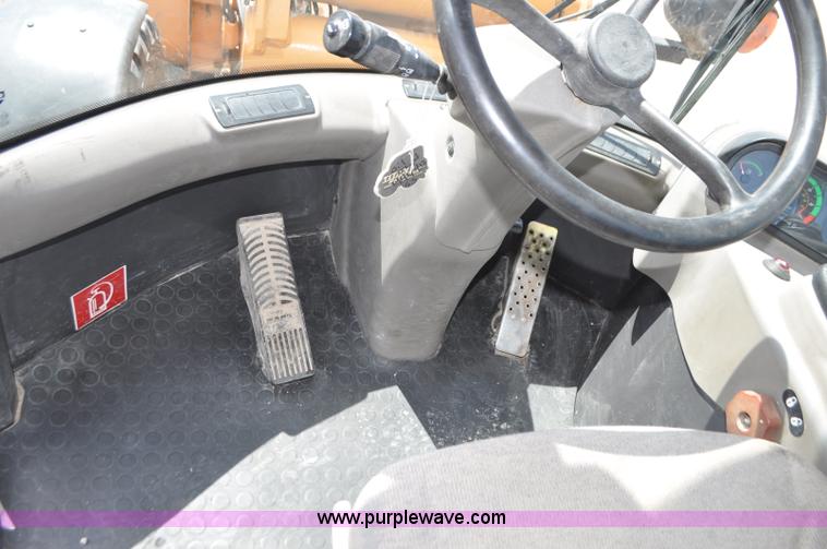 image for item G7347 Case 321E wheel loader