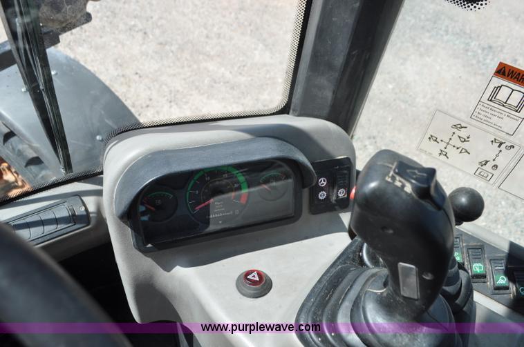 image for item G7347 Case 321E wheel loader