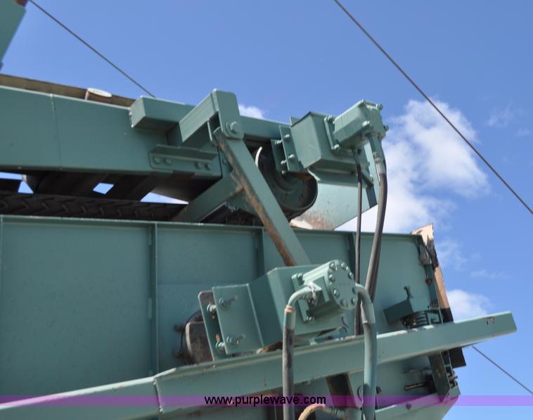 image for item G7351 2002 Power Screen Turbo Chieftain screen