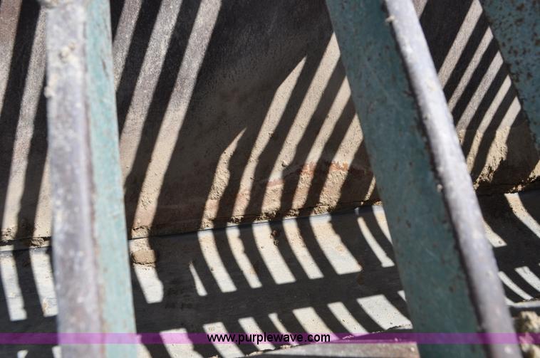 image for item G7351 2002 Power Screen Turbo Chieftain screen