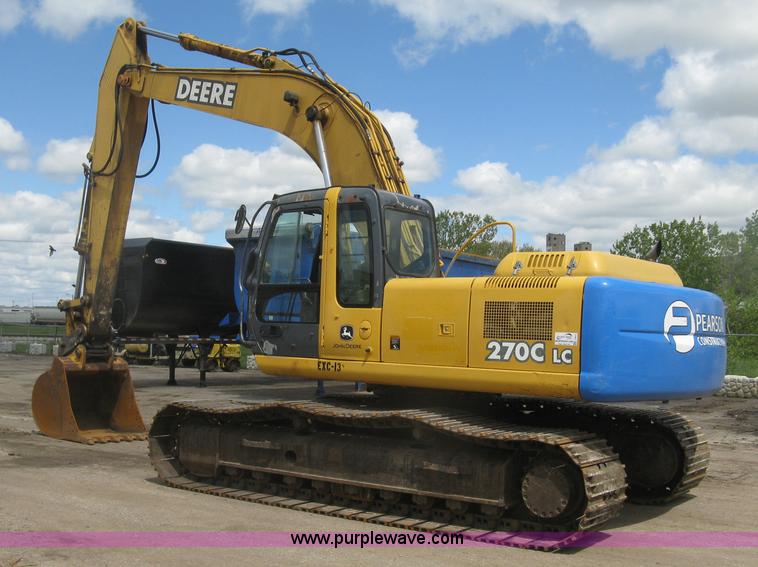 image for item J2815 2003 John Deere 270C LC excavator