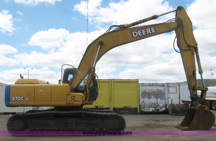 image for item J2815 2003 John Deere 270C LC excavator