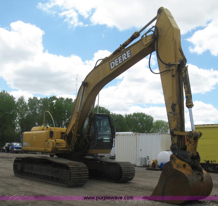 image for item J2815 2003 John Deere 270C LC excavator