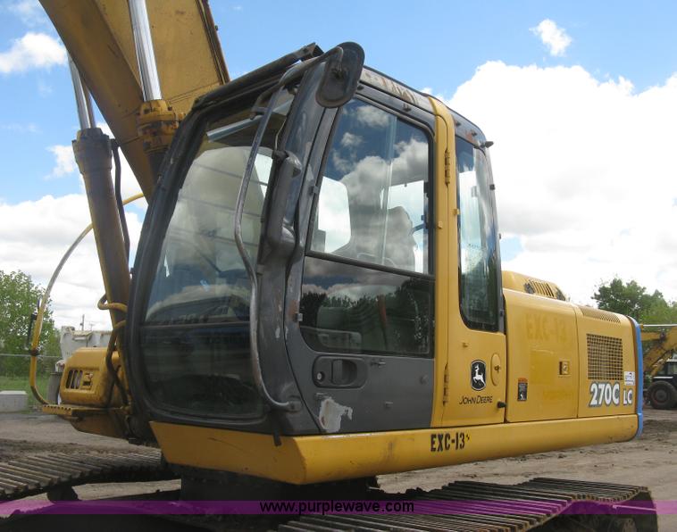 image for item J2815 2003 John Deere 270C LC excavator