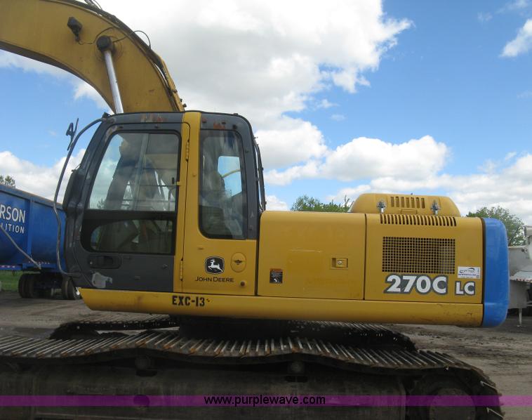image for item J2815 2003 John Deere 270C LC excavator