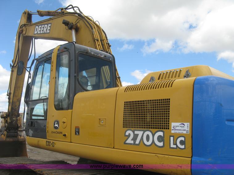 image for item J2815 2003 John Deere 270C LC excavator