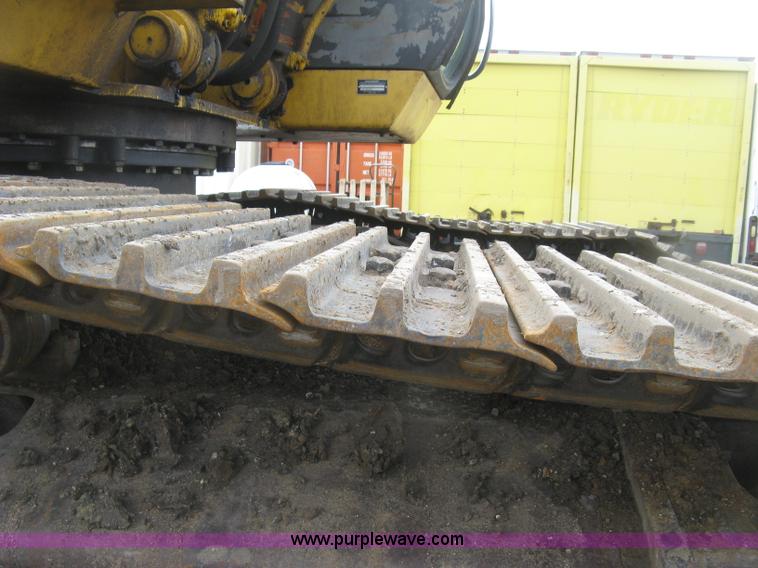 image for item J2815 2003 John Deere 270C LC excavator