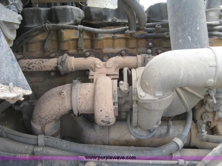 image for item J2816 2000 Sterling L9500 dump truck