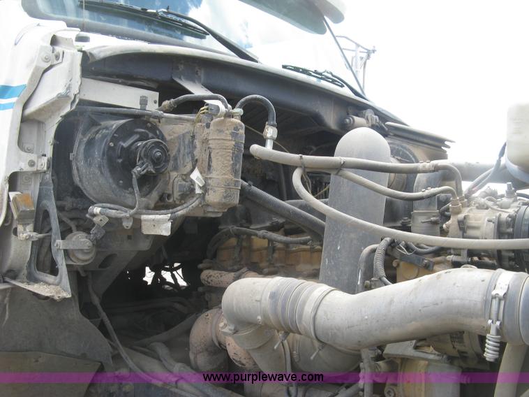 image for item J2816 2000 Sterling L9500 dump truck