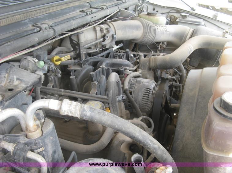 image for item J2818 2001 Ford F250 Super Duty XL SuperCab pickup truck