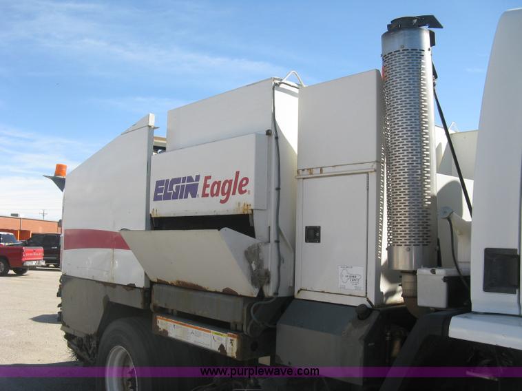 image for item J2904 2004 Elgin Eagle Series F street sweeper