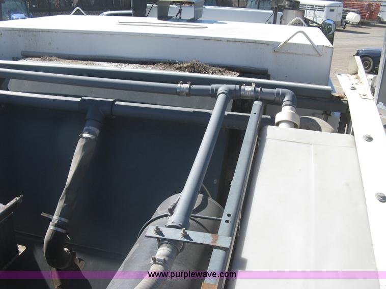 image for item J2904 2004 Elgin Eagle Series F street sweeper