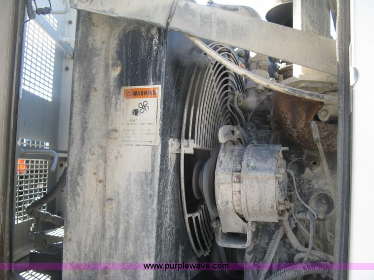 image for item J2904 2004 Elgin Eagle Series F street sweeper